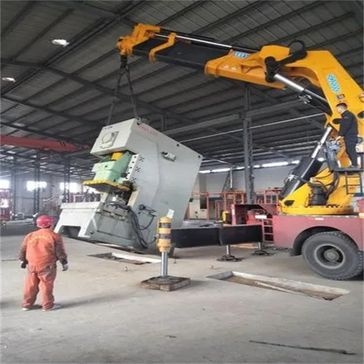 金华婺城80吨折臂吊车出租附近电话