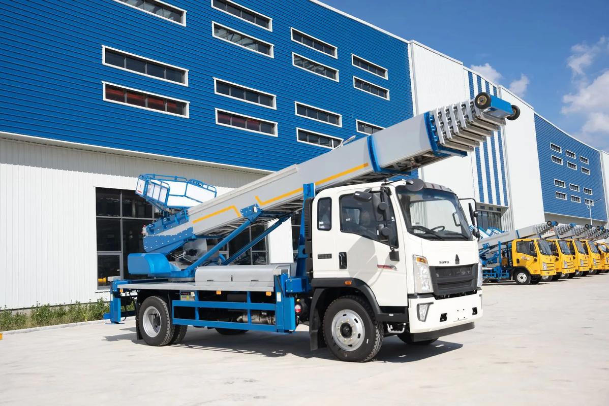 金华婺城出租云梯车高空作业车 建筑垃圾搬运